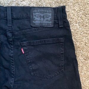 Levi’s black cut off shorts